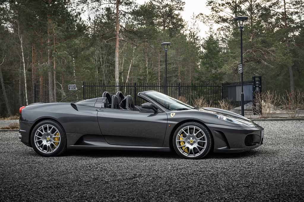 Samlarbilar, premiumbilar hos Fredric Palmqvist Cars